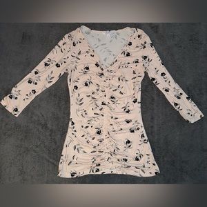 Cute Floral 3/4 Sleeve Top